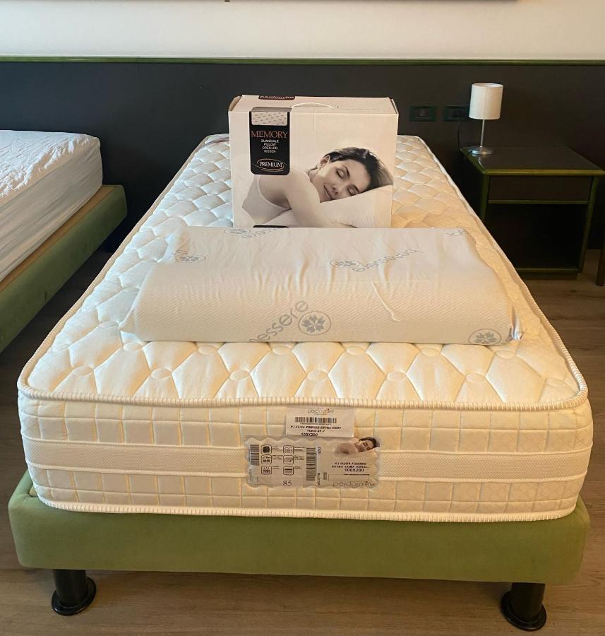 Green Hotel Poviglio  Ngoại thất bức ảnh