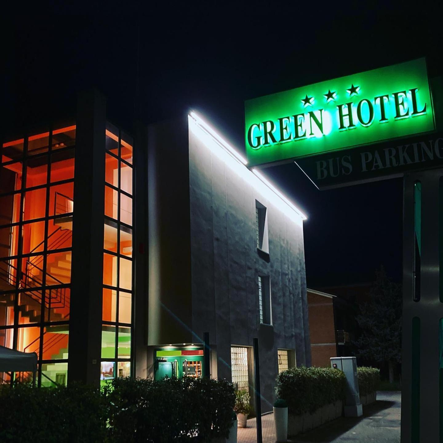 Green Hotel Poviglio  Ngoại thất bức ảnh