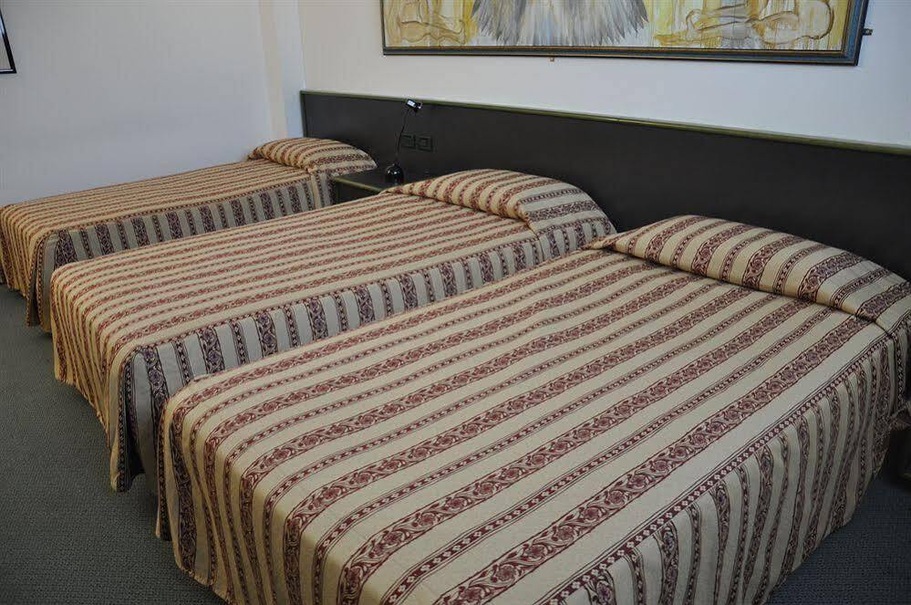 Green Hotel Poviglio  Ngoại thất bức ảnh